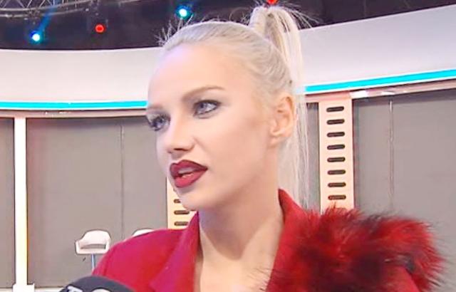 Ayşenur Balcı Kimdir? Ayşenur Balcı Kimdir?