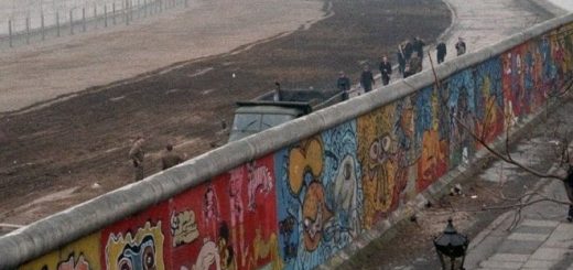 Berlin Duvarı Yıkılışı Ne Zaman?